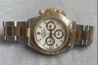 (Category: ) located in . Submitted by chronographcuration (Listing ID 1407634066, Image 1). Description: .