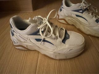 （分類：）位於 。 由 kit2455 提交（商品編號 1407626876，圖片 1）。簡介： 。
