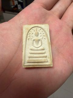 (Category: ) located in . Submitted by 81618amulet (Listing ID 1407728199, Image 1). Description: .