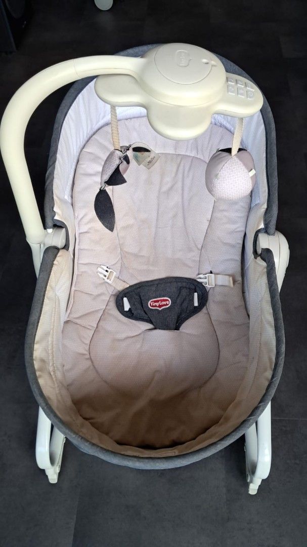 Tiny Love 2-in-1 Rocker Napper, Babies & Kids, Infant Playtime on Carousell