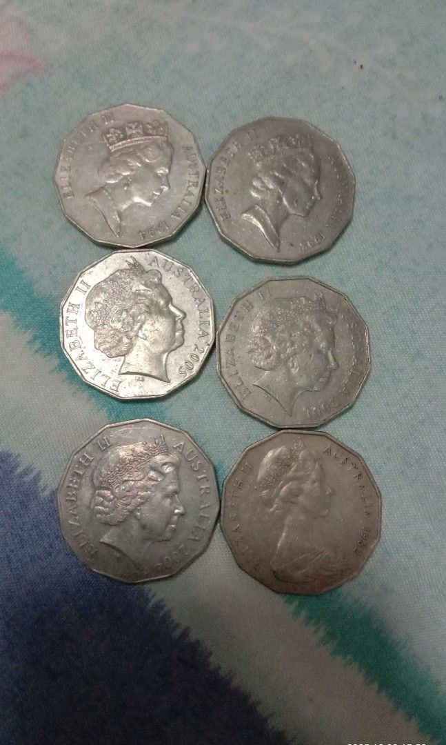 6pcs 50cents Australia Comemmorative Queen Elizabeth coins (Category: Currency) located in Cabuyao City. Submitted by reyesjim60 (Listing ID 1342277736, Image 2). Description: 5pcs 50cents Australia Comemmorative Queen Elizabeth coins.