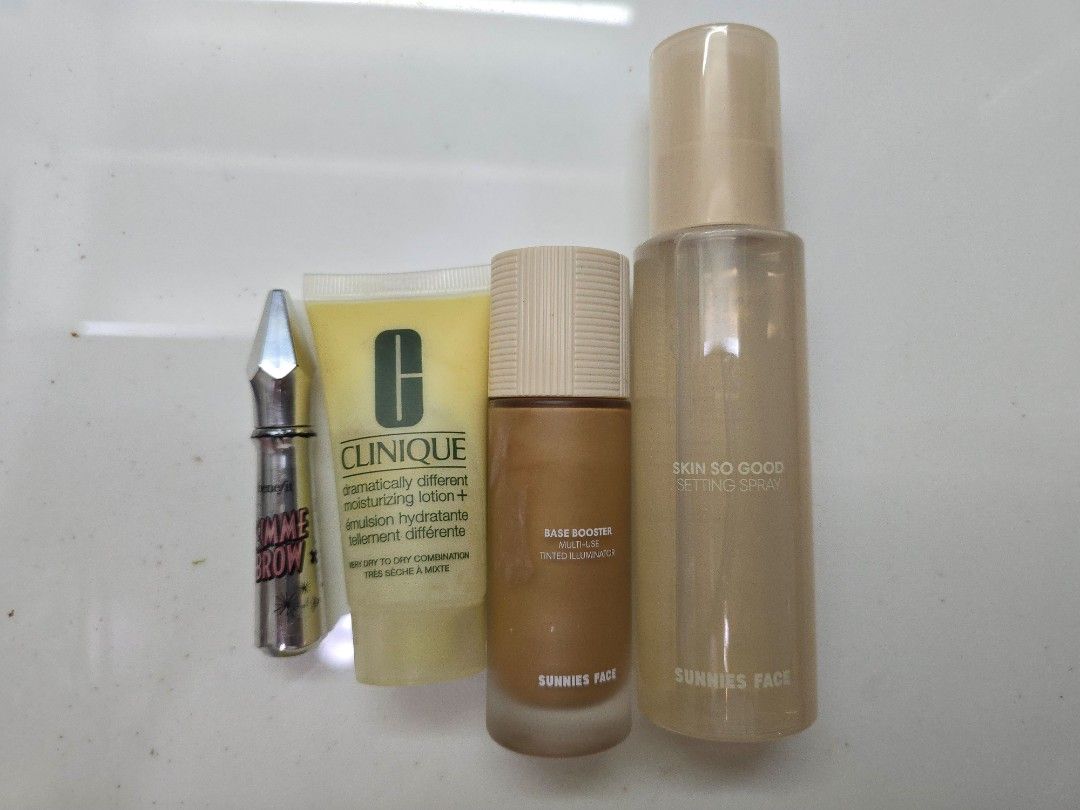 Clinique Benefit Sunnies Face Set (Category: Makeup) located in Pasig City. Submitted by clothesandthings_ (Listing ID 1412537434, Image 1). Description: clinique dramatically different moisturizing lotion 500 benefit gimme brow 300 sunnies face base booster multi-use illuminating tint 800 sunnies face skin so good setting spray 500 total 2,100 SET FOR ONLY 990! Free extra random item.