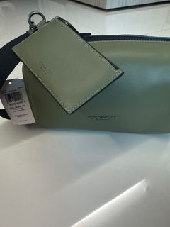 (Category: ) located in . Submitted by clearance_sg (Listing ID 1412588690, Image 1). Description: .