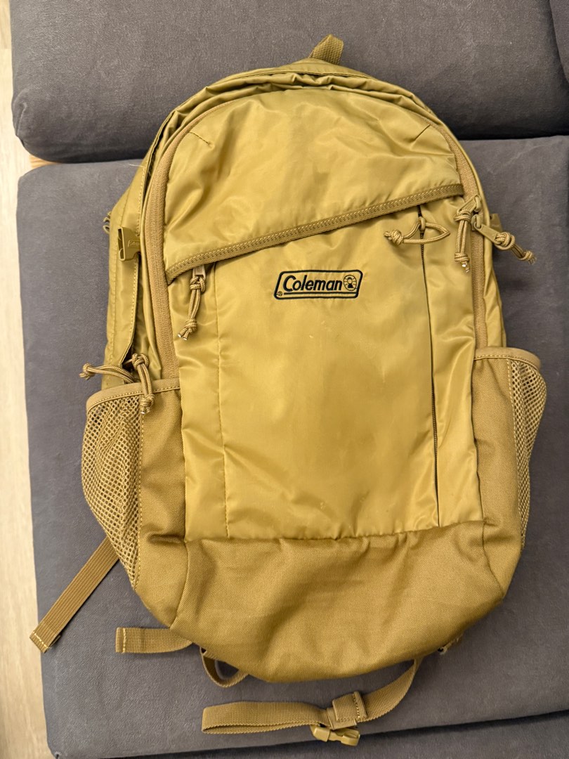 Coleman Backpack 背囊 行山, 男裝, 袋, 背包 - Carousell