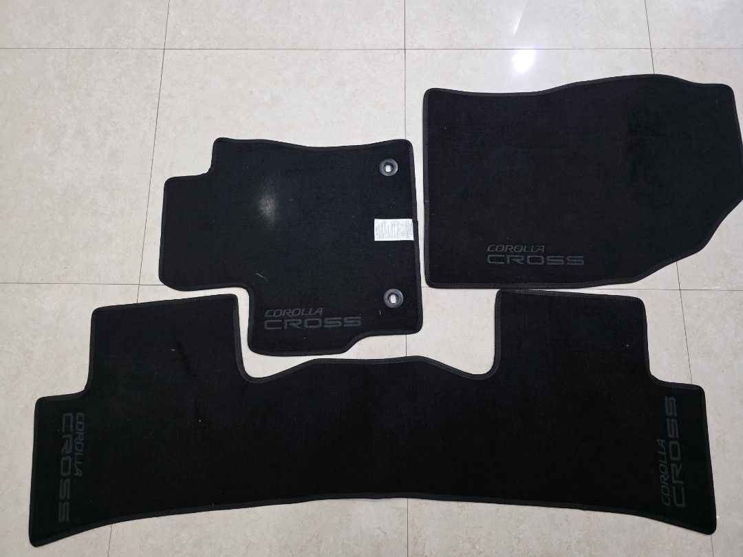 Corolla Cross Matting (Category: Upholstery, Seatcovers and Other Interior Parts and Accessories) located in Quezon City. Submitted by zabanana (Listing ID 1412540205, Image 1). Description: Corolla Cross Matting Corolla Cross Model 2026 1st and 2nd row initial matting Color: Black Reason for Selling: upgrade 100% Original from Toyota North Edsa Payment Options: BPI, Unionbank, Gcash Delivery Fee: Buyer's Cost.