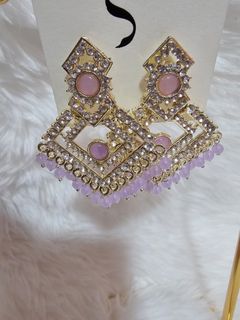 (Category: ) located in . Submitted by divi_divine (Listing ID 1412640932, Image 1). Description: .