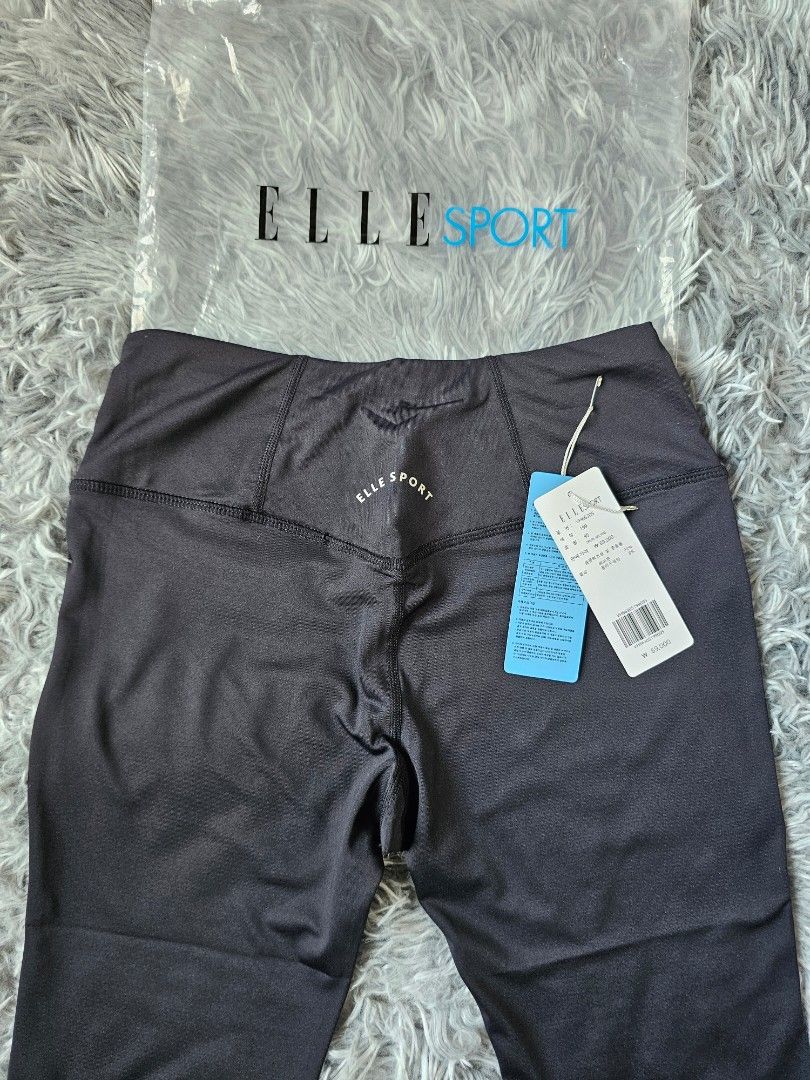 Elle Sport Leggings (Category: Other Bottoms) located in Tanza. Submitted by jazz.93 (Listing ID 1412674075, Image 3). Description: - Elle Sport leggings in black - Size 95 Up to Medium - Features the Elle Sport logo - Brand new with original tags - Original price: 69,000 Korean Won - Unworn condition.