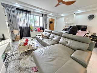 (Category: ) located in . Submitted by hdbpropertyagent (Listing ID 1412621988, Image 1). Description: .
