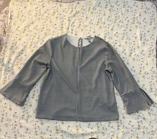 (Category: ) located in . Submitted by leiaaazl (Listing ID 1412656036, Image 1). Description: .