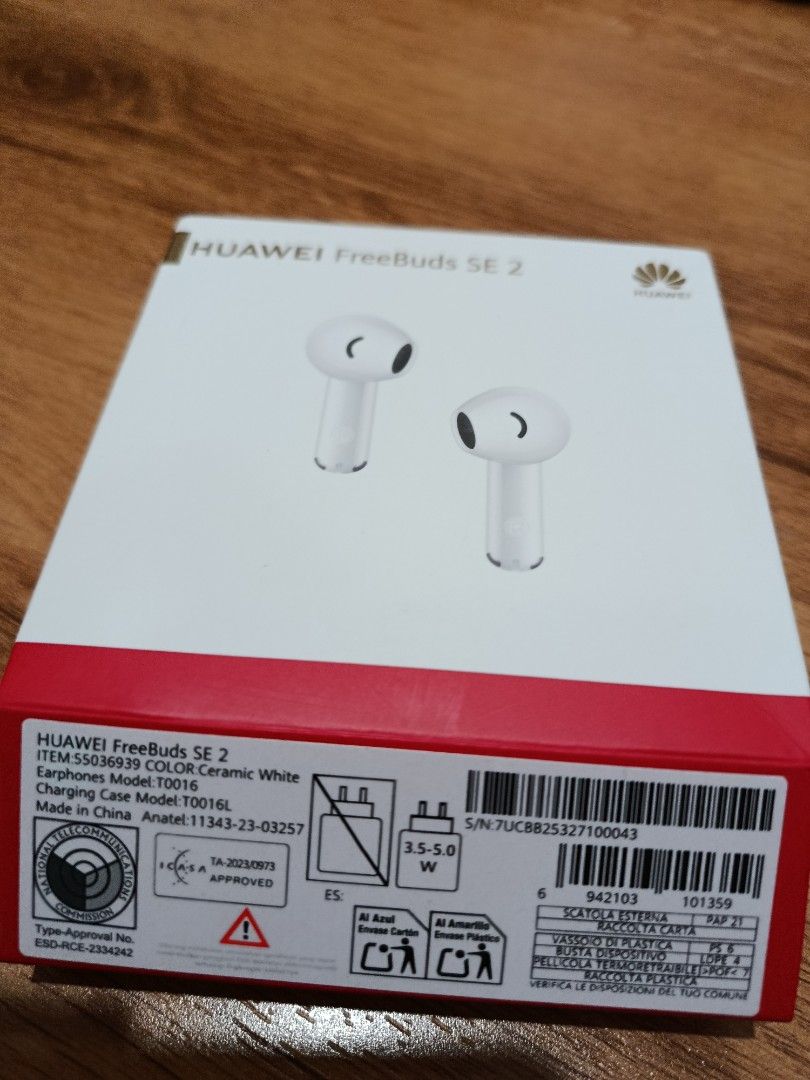 Huawei Freebuds SE 2 (Category: Earphones) located in Las Pinas. Submitted by donnabsfdmd (Listing ID 1412696335, Image 3). Description: Huawei Freebuds SE 2 Color : Ceramic White With complete inclusions like charging wire type c cable, manual, warranty, and original box. RFS: Extra earbuds and freebie on my watch I bought before.