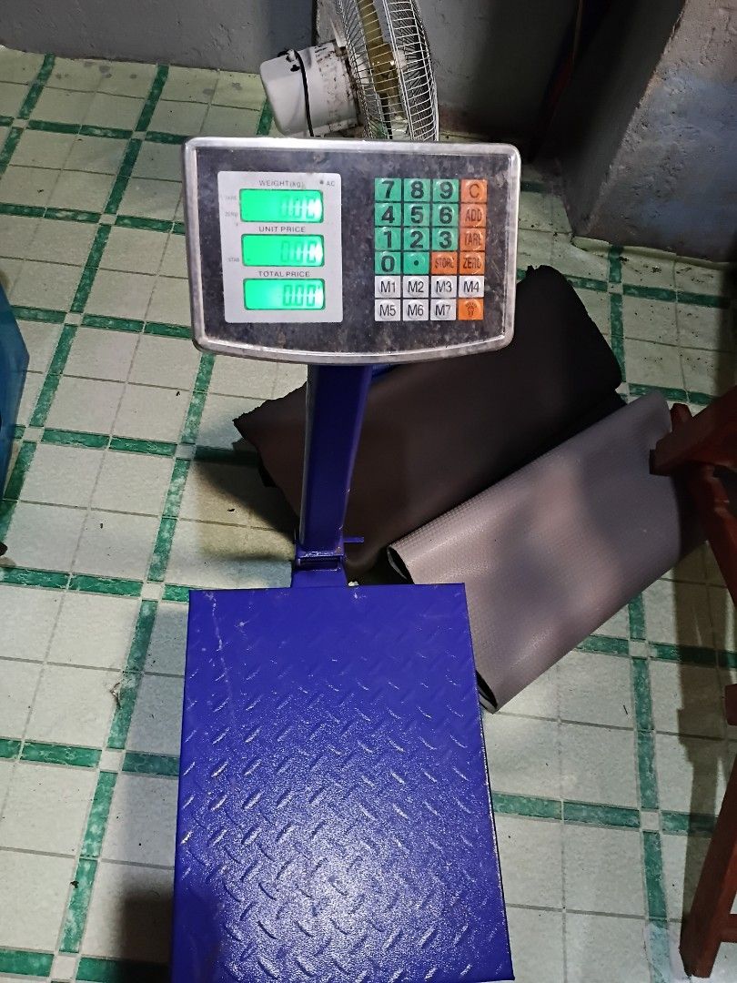 Industrial Digital Weighing Scale (Category: Health Monitors & Weighing Scales) located in Makati City. Submitted by ladygags (Listing ID 1412680765, Image 1). Description: - Industrial digital weighing scale - Blue platform with diamond plate pattern - Digital display - Keypad and 3 function buttons - Designed for weighing items - In good working condition 300kg.