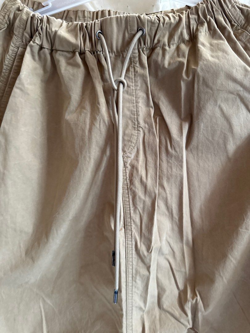Initial Beige Skirt size 27 (Category: Skirts) located in Taguig. Submitted by sossypreloved (Listing ID 1412568435, Image 2). Description: - Initial beige skirt - Elastic waistband with drawstring - Side and back pockets - Zipper detail on the side - Relaxed fit - Lightweight fabric - waist27 to 30 Length 29.