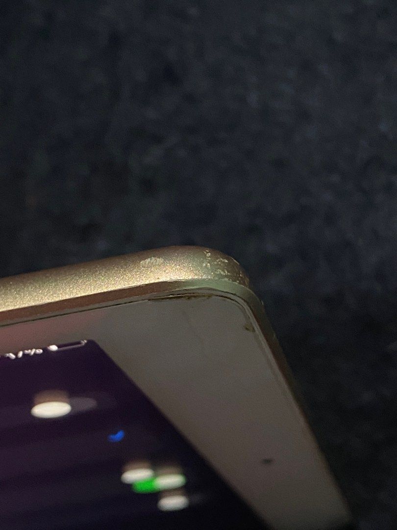 Ipad 6th Generation (Defective) (Category: iPad) located in Davao. Submitted by mochiique (Listing ID 1412684728, Image 3). Description: 🏷️ Price: 1500 (fix price) Issues: - not working anymore - hindi na rin nag c-charge FOR PARTS NALANG PO NO REFUND OR RETURN AFTER BUYING. 📍Location: Cagayan de Oro City Ship via LBC .