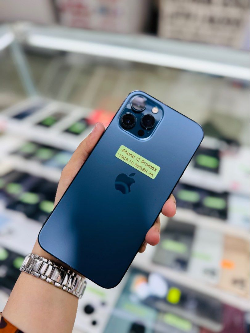 Iphone 12 Promax 128GB 90bh No issues openline hk variant (Category: iPhone 12 Series) located in San Juan City. Submitted by najihahtelecomshop2018 (Listing ID 1412686378, Image 3). Description: Legit Store | Original unit FOR SALE | TRADE / SWAP ▫️INSTALLMENT thru: 🔸Credit Card (straight / installment) 🔸Ggives / Gcredit + 6% interest 🔸Spay Later + 6% interest (RFS: Buy and Sell any kinds of Gadgets) Description: iPhone 12 Promax 128GB ( othe
