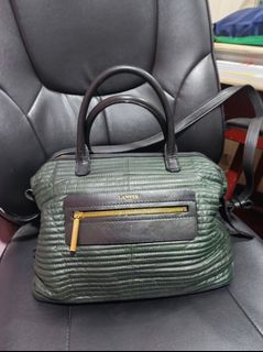 (Category: ) located in . Submitted by jaimee.shop (Listing ID 1412621826, Image 1). Description: .