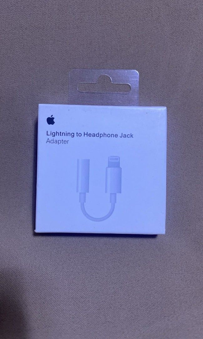 Lightning to headphone jack adapter (Category: Earphones) located in Manila. Submitted by pricious (Listing ID 1412670944, Image 1). Description: .