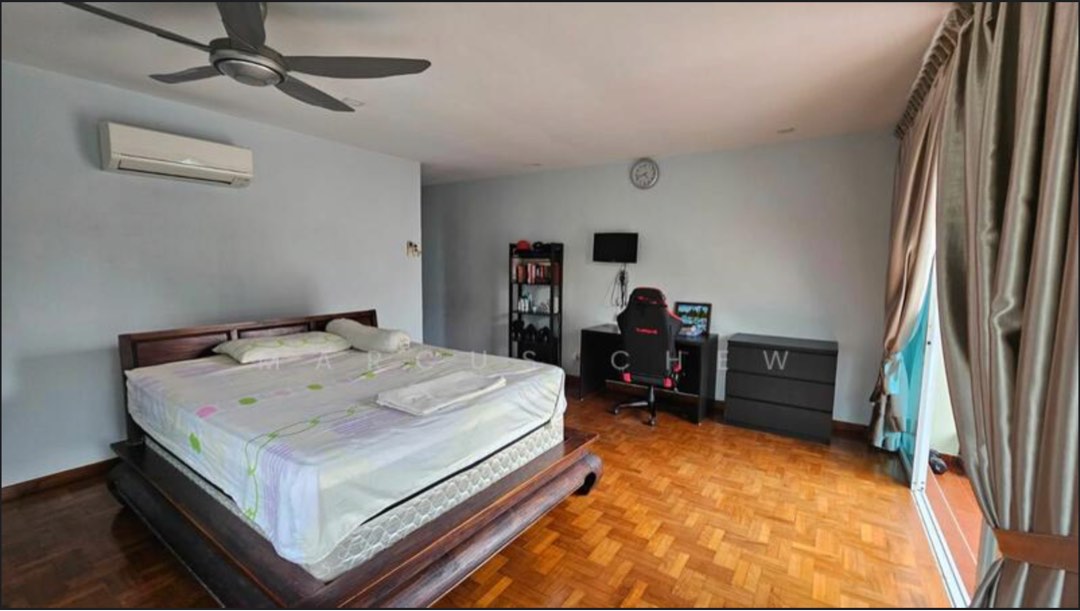 (Category: ) located in . Submitted by masskau (Listing ID 1412594810, Image 1). Description: .