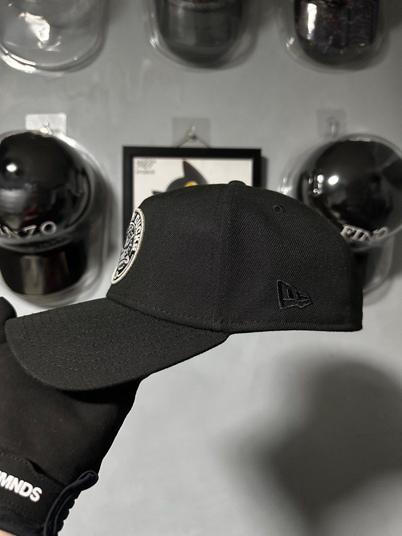 New Era Anaheim Ducks 9Forty Cap (Category: Caps & Hats) located in Bulacan. Submitted by redcrestvault (Listing ID 1412657595, Image 2). Description: - Anaheim Ducks cap with side Patch - Black color with Silver Stitching - Curved brim - New Era logo on the side - 9Forty fit - One size fits most - NHL logo inside - Wrong material tag (Should be 100% Polyester instead of 100% Cotton) - Tube Box: From New Era factory that didn’t pass Quality Contr