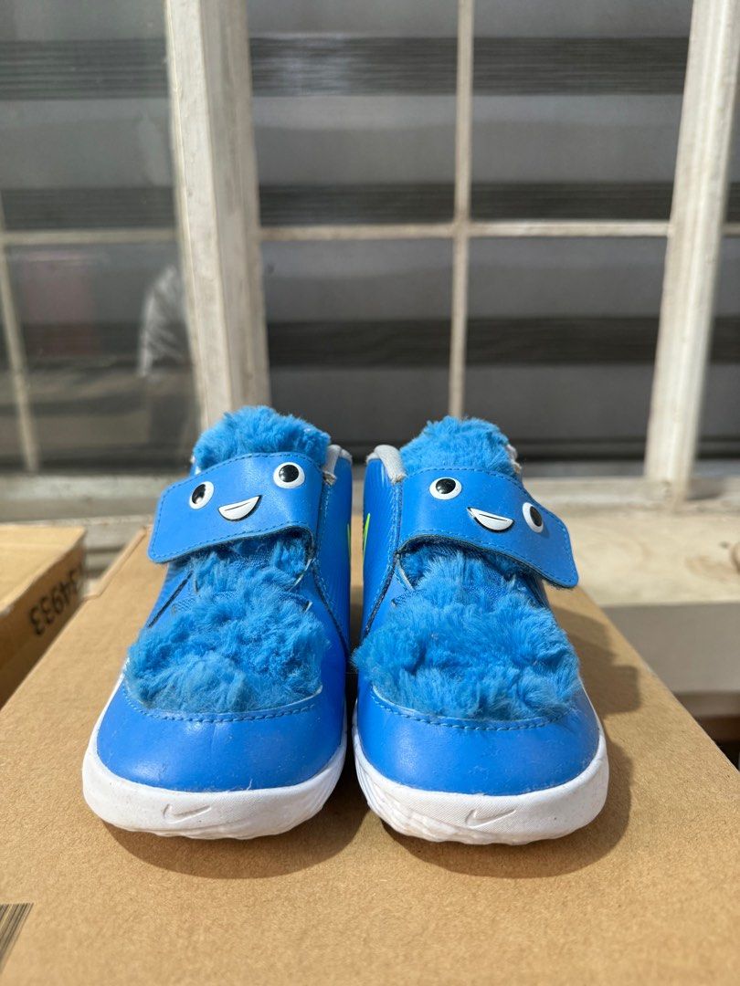 Nike Monster Kids Shoes (Category: Babies & Kids Fashion) located in Pasig City. Submitted by 5ftunder (Listing ID 1412533048, Image 1). Description: .