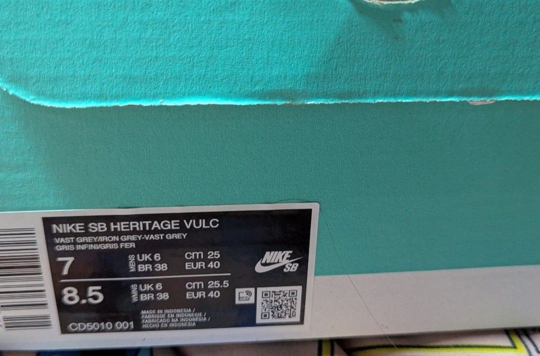 Nike SB Heritage Vulc Sneakers (Category: Sneakers) located in Pasay City. Submitted by jaydee05 (Listing ID 1412613001, Image 3). Description: - Nike SB Heritage Vulc sneakers - Color: Grey and White - Size: US 7 / EUR 40 - Features: Suede and canvas upper, white sole - Details: Nike SB logo on tongue and side - Condition: New, unworn.