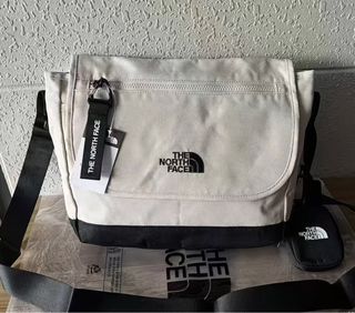 （分類：）位於 。 由 kellyshiiu 提交（商品編號 1412696298，圖片 1）。簡介： 。