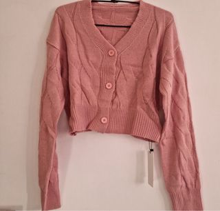 (Category: ) located in . Submitted by kwonsells (Listing ID 1412363139, Image 1). Description: .