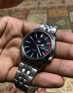 (Category: ) located in . Submitted by hakimi2971 (Listing ID 1412567717, Image 1). Description: .