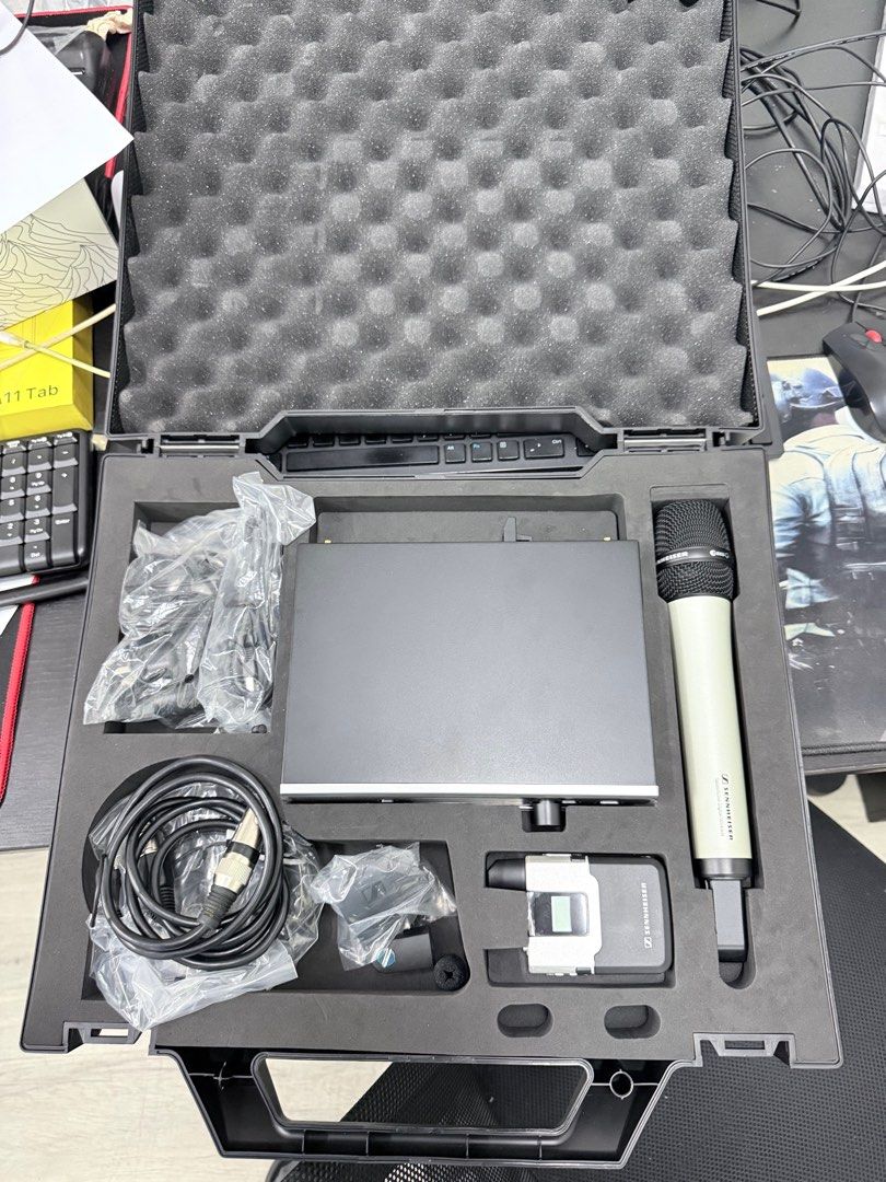 Sennheiser EW 500 G4 Wireless Microphone System