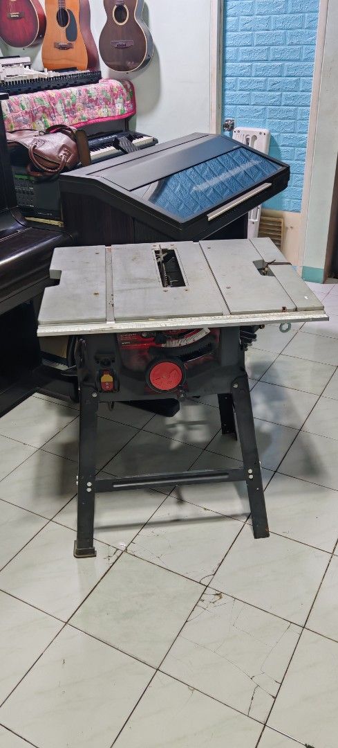 Sk11sts-255et table saw (Category: Construction Tools & Equipment) located in Paranaque City. Submitted by yourhonorvoy (Listing ID 1412654653, Image 1). Description: Sk11sts-255et table saw 10.5k only 100volts (without transformer) 1470 watts New arrival from japan In good working condition.