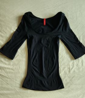 (Category: ) located in . Submitted by primehouse (Listing ID 1412650885, Image 1). Description: .