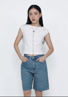 (Category: ) located in . Submitted by shopmystufffffs (Listing ID 1412526343, Image 1). Description: .