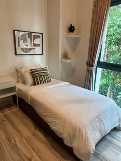 (Category: ) located in . Submitted by gracebuyer (Listing ID 1412609516, Image 1). Description: .