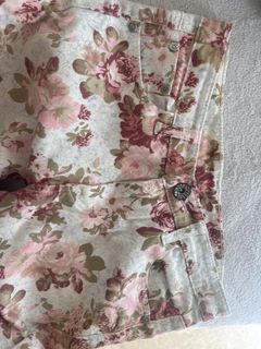 (Category: ) located in . Submitted by shopwithsaving (Listing ID 1412607363, Image 1). Description: .