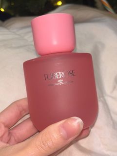 （分類：）位於 。 由 lysuett 提交（商品編號 1412647331，圖片 1）。簡介： 。