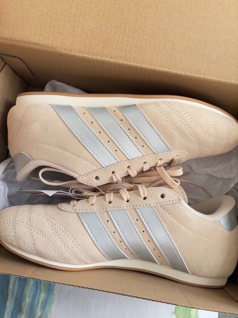 Adidas Taekwondo Lace (Category: Sneakers) located in Bauan. Submitted by 131d_ (Listing ID 1412747705, Image 1). Description: Used twice No box Bought in Singapore Changi Airport LAST PRICE.