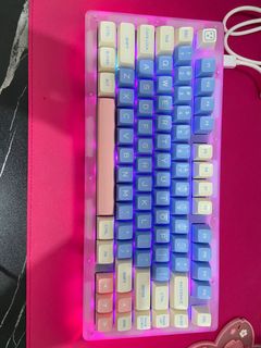 (Category: ) located in . Submitted by moonshoppee (Listing ID 1412856212, Image 1). Description: .