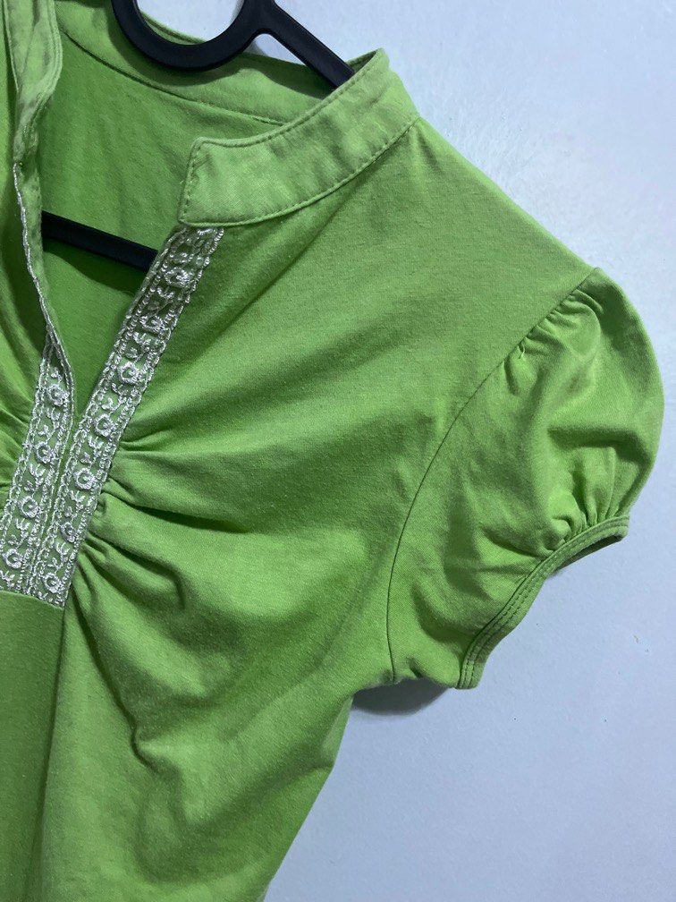 Baby green chinese blouse (Category: Blouses) located in Quezon City. Submitted by RL_itemsforsale (Listing ID 1412759664, Image 3). Description: For the size pls refer to the actual tape measured photos.
