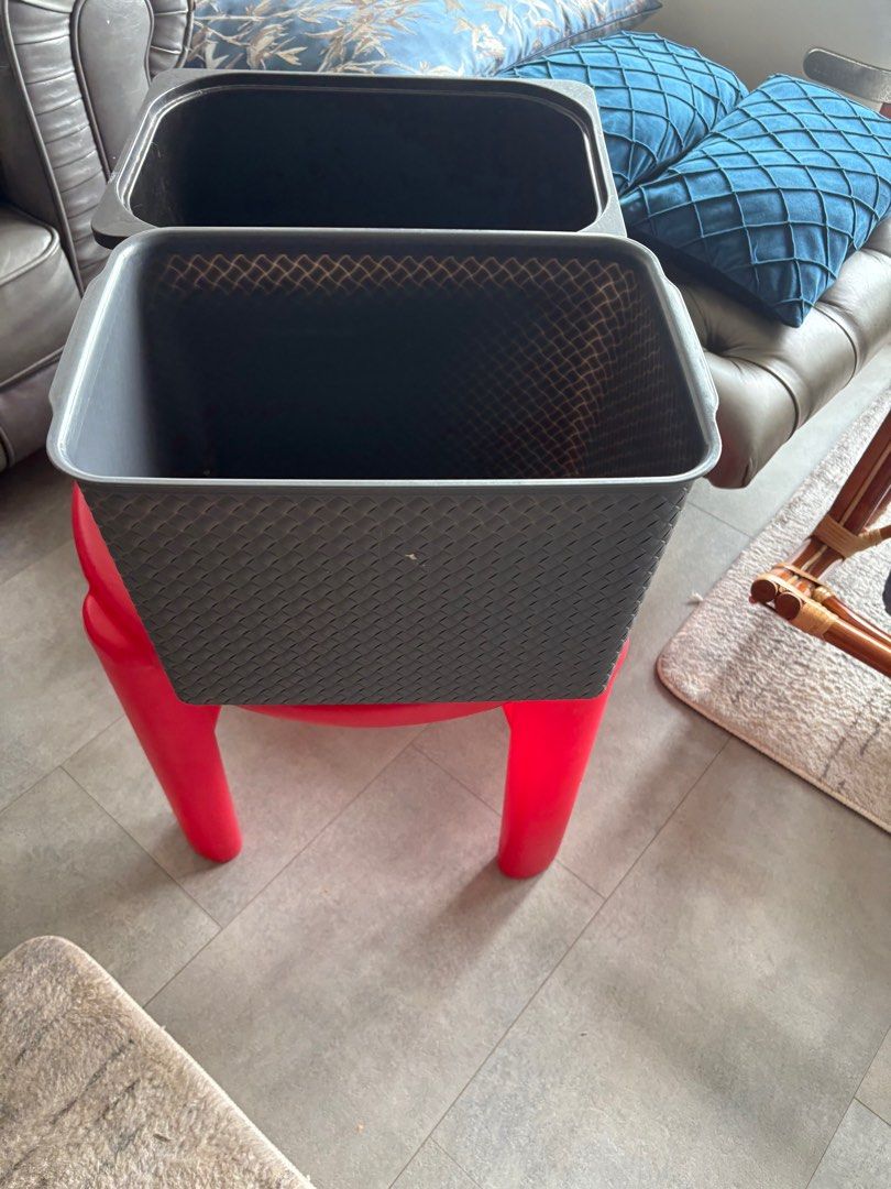 black rectangular storage bin( large) (Category: Storage & Organization) located in Singapore. Submitted by onlymemay (Listing ID 1412735636, Image 2). Description: Good condition good for storage $3 each.