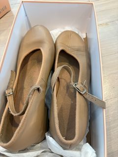 (Category: ) located in . Submitted by sharonlim88 (Listing ID 1412781785, Image 1). Description: .