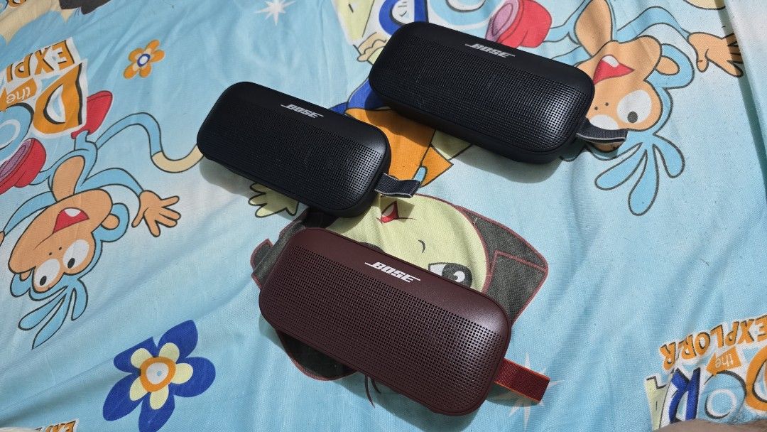 Bose Soundlink Flex Gen 1 (Category: Portable Music Players) located in San Miguel. Submitted by rrshopstore (Listing ID 1412807432, Image 1). Description: Bose Soundlink Flex 1. Php5.5k 2. Php6k 3. Php6k.