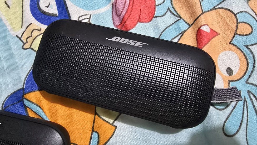 Bose Soundlink Flex Gen 1 (Category: Portable Music Players) located in San Miguel. Submitted by rrshopstore (Listing ID 1412807432, Image 2). Description: Bose Soundlink Flex 1. Php5.5k 2. Php6k 3. Php6k.