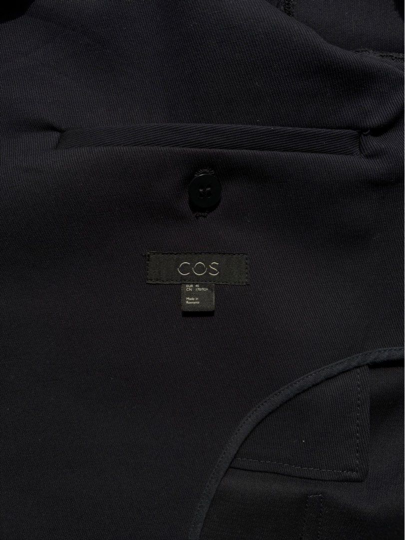 COS Navy Chore Jacket (Category: Coats, Jackets and Outerwear) located in Paranaque City. Submitted by grailonious (Listing ID 1412822361, Image 3). Description: - COS navy blue jacket. More streamlined, minimal take in the original French chore jacket - Tailored fit - Durable fabric blend - Made in Romania - Measurements in images.