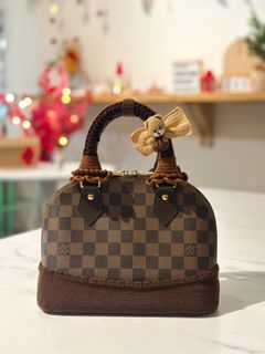 (Category: ) located in . Submitted by lovecouture (Listing ID 1412712827, Image 1). Description: .