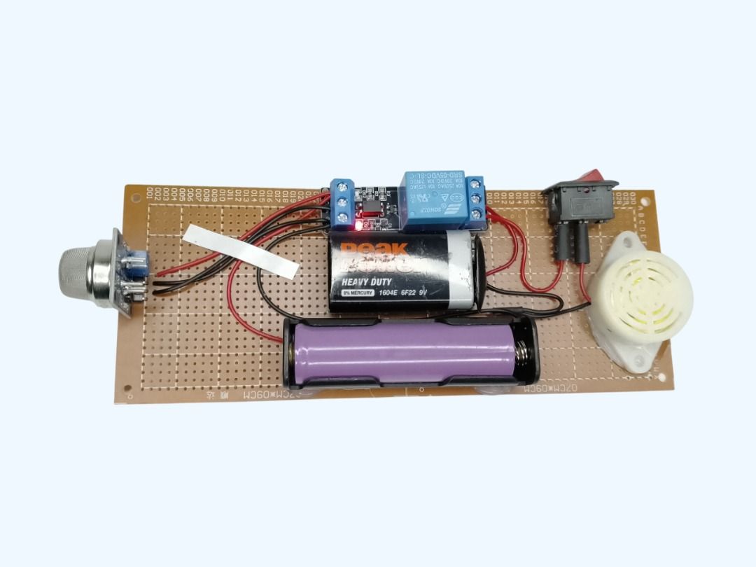 DIY SMOKE SENSOR DETECTOR CIRCUIT BOARD FOR EXPERIMENT SCIENCE EDUCATIONAL PROJECT (Category: Electrical, Adaptors & Sockets) located in Quezon City. Submitted by besteinpc (Listing ID 1412797905, Image 3). Description: DIY SMOKE SENSOR DETECTOR CIRCUIT BOARD FOR EXPERIMENT SCIENCE EDUCATIONAL PROJECT FEATURES: COMPONENTS: 👉2pcs PCB with HOLE 7x9cm 👉1pc Alarm Buzzer 👉1pc Mini Switch 2-pin 👉1pc 18650 Battery with Holder 👉1pc 1-Channel Relay 5