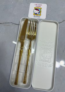 （分類：）位於 。 由 sellsometicket 提交（商品編號 1412766592，圖片 1）。簡介： 。