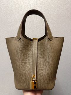 （分類：）位於 。 由 axxxo 提交（商品編號 1412721066，圖片 1）。簡介： 。