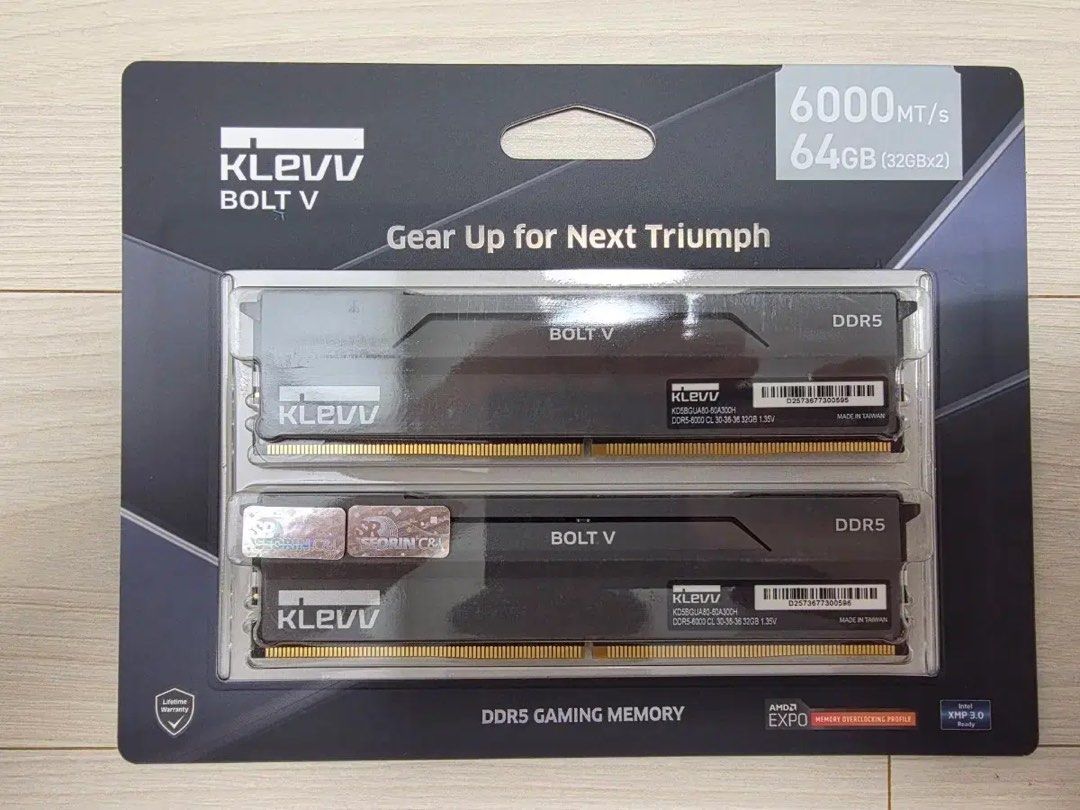 KLEVV Bolt V DDR5 64GB (2x32GB) 6000MHz CL30 RAM Intel/AMD