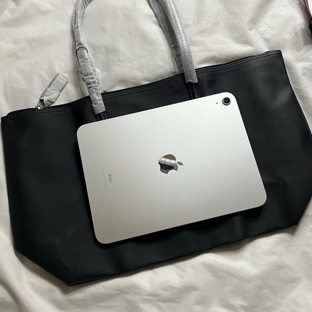 lacoste shoulder bag (Category: Luxury Bags & Wallets) located in Manila. Submitted by aglpjs (Listing ID 1412718481, Image 3). Description: 420 EACH & MANY COLORS AVAILABLE ( dm for colors | pre-order, eta 2-4 days ) brandnew & fixed price | no lowballing — pay first to secure and to avoid any cancellations and bogus buyers — strictly no reservations & cancellations — ship/deliver once onhand, no rush shipping. top grade only!.