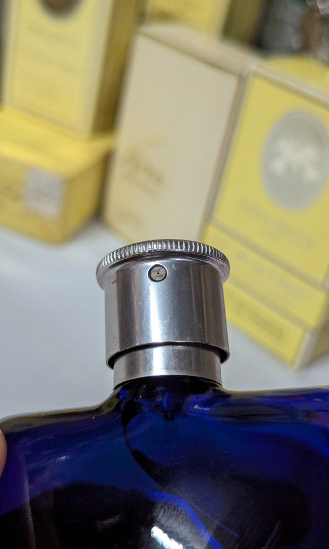 Nautica Latitude Longitude (Category: Fragrance & Deodorants) located in Marikina City. Submitted by bettercallson (Listing ID 1412727123, Image 3). Description: Discontinued 2002 Latitude Longitude by Nautica bottle only around 95ml 7,500 📍 Marikina.