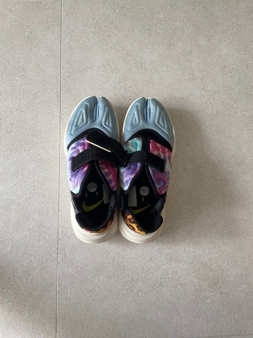 nike aqua rift size 8